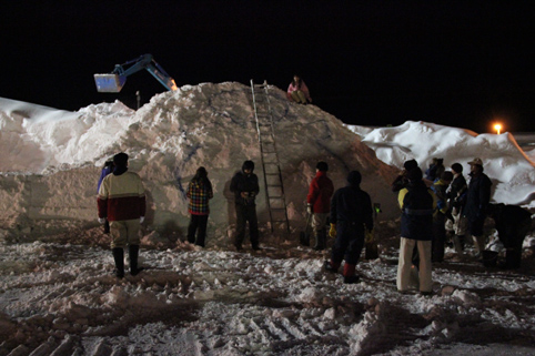20120213輝け雪のまちフェスタの準備が始まりました